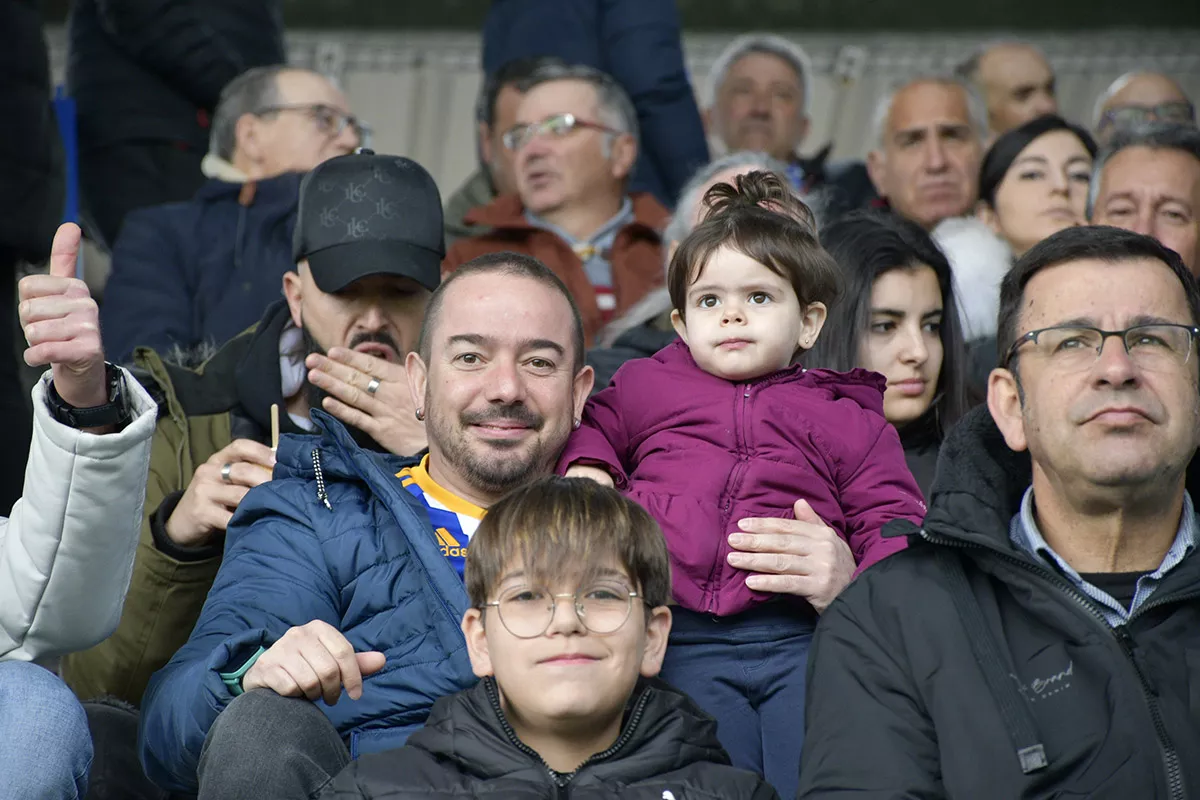 Álbum de fotos del partido entre la Ponferradina y Nàstic de Tarragona en El Toralín (5)