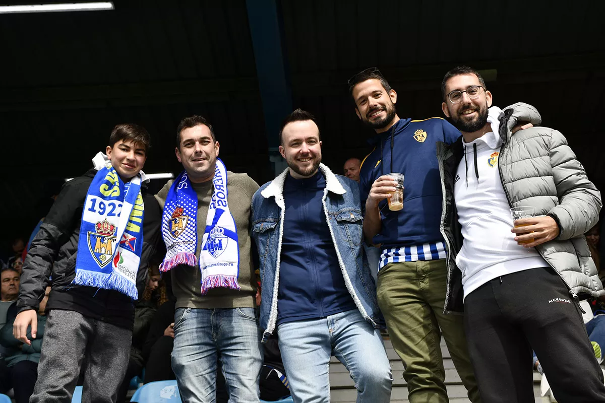 Álbum de fotos del partido entre la Ponferradina y Nàstic de Tarragona en El Toralín (46)