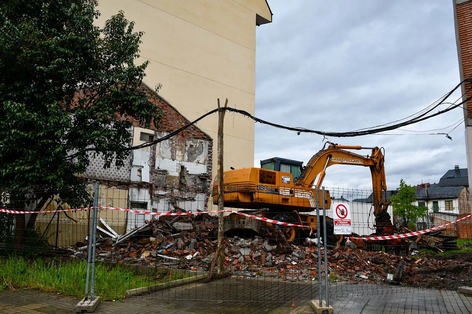 Imagen actual del caserón situado en la Avenida de Portugal de Ponferrada 