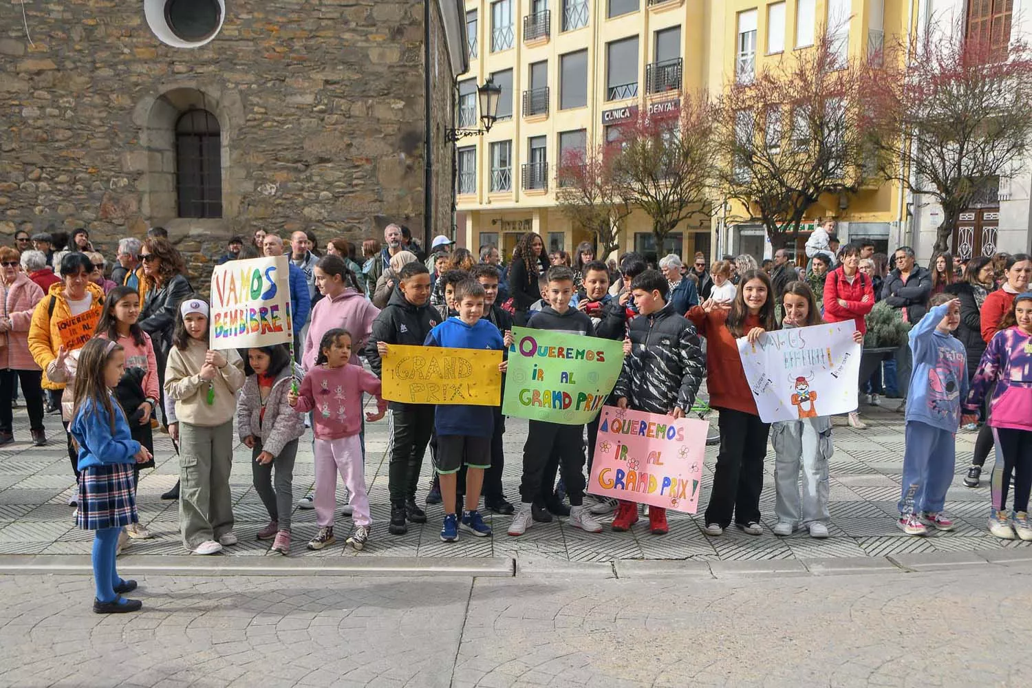 Bembibre graba el vídeo con el que espera ir al Grand Prix (16)