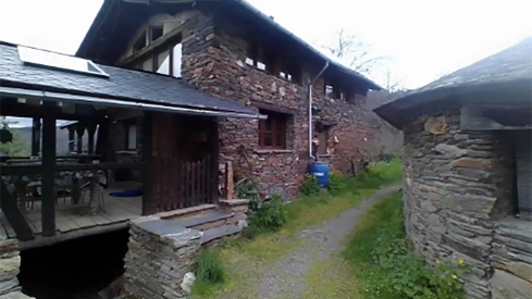 Vivienda en un pueblo del Bierzo 
