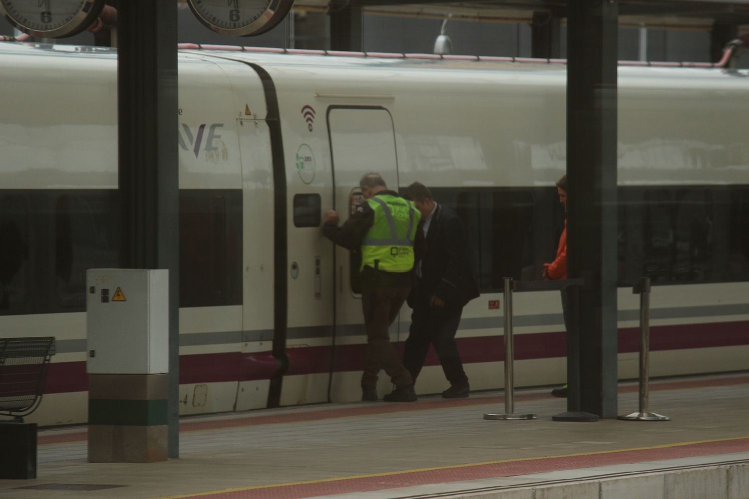 Primer viaje de la nueva línea de AVE León-Valencia Primer viaje de la nueva línea de AVE León-Valencia