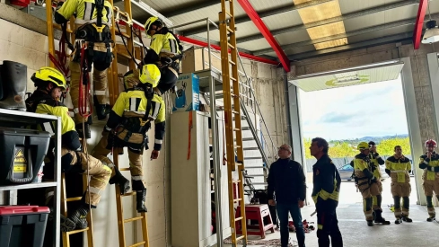 El Ayuntamiento alega ahora "imposibilidad de resolver reclamaciones y la publicación de calificaciones" como motivos para suspender las pruebas físicas de Bomberos de Ponferrada