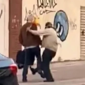 Agresión sufrida por Olegario Ramón a las puertas de la sede del PSOE de Ponferrada