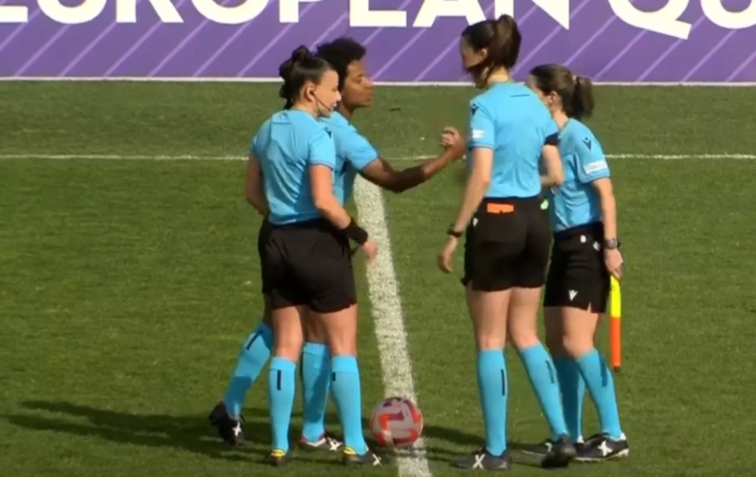 La berciana Raquel Suárez, árbitra del partido entre Croacia y Ucrania de clasificación de la Eurocopa femenina