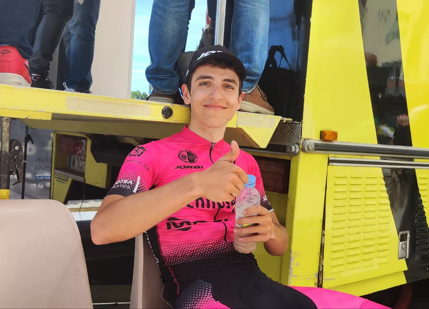 El ciclista de Technosylva Maglia Bembibre Cycling Team Marcos Gómez lidera la montaña en la Clásica de Valladolid