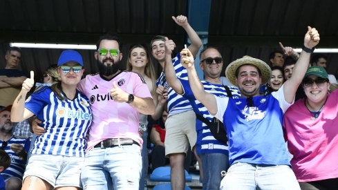 Grada durante el partido Ponferradina - Logroñés 