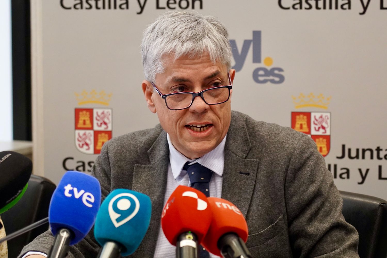 eduardo diego dia cyl 2 eduardo diego dia cyl 2