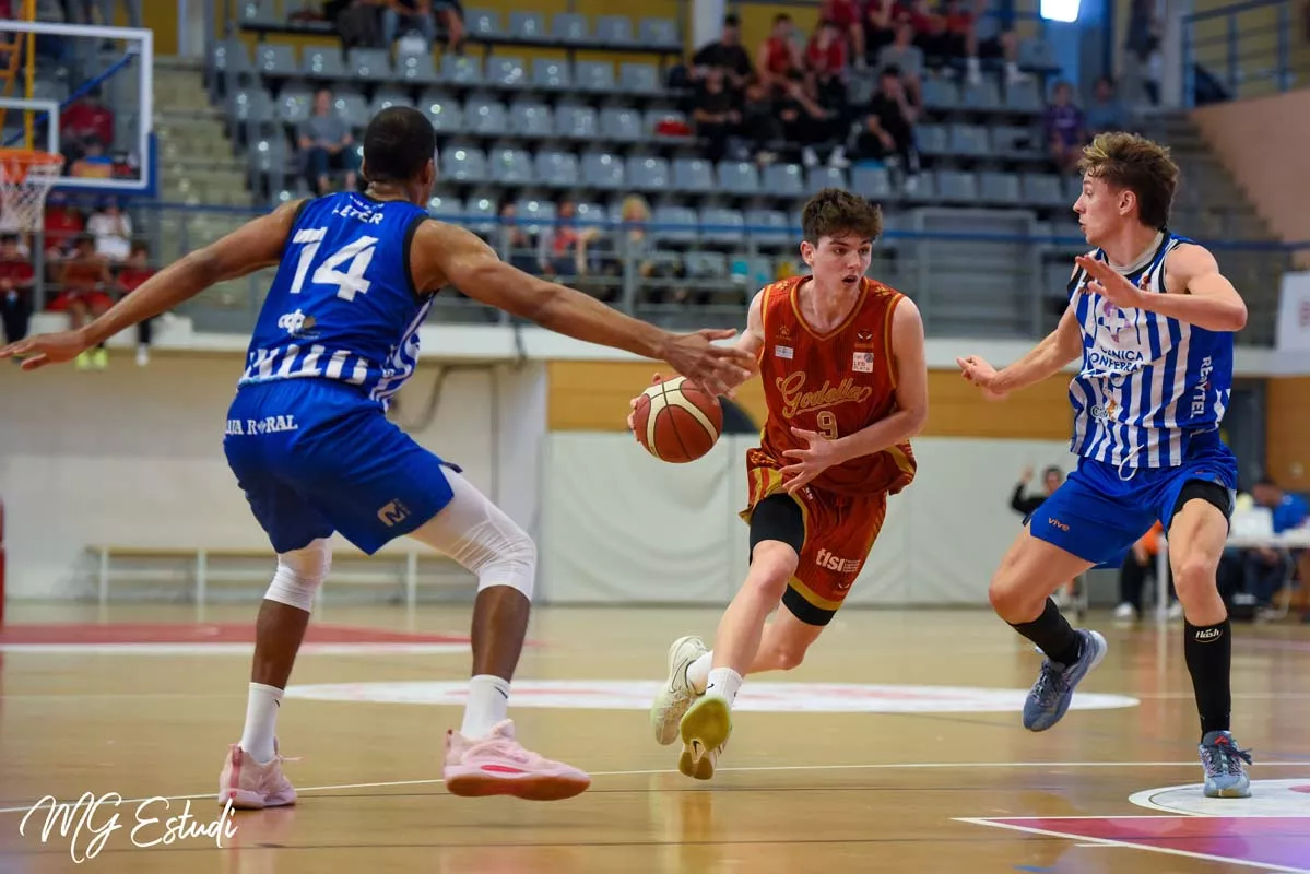 Clínica Ponferrada - L’Horta Godella | Foto:MG Estudi Clínica Ponferrada - L’Horta Godella | Foto:MG Estudi