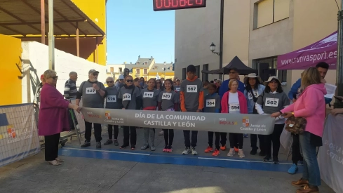 Ponferrada 'calienta zapatilla' para celebrar el Día de Castilla y León Ponferrada 'calienta zapatilla' para celebrar el Día de Castilla y León