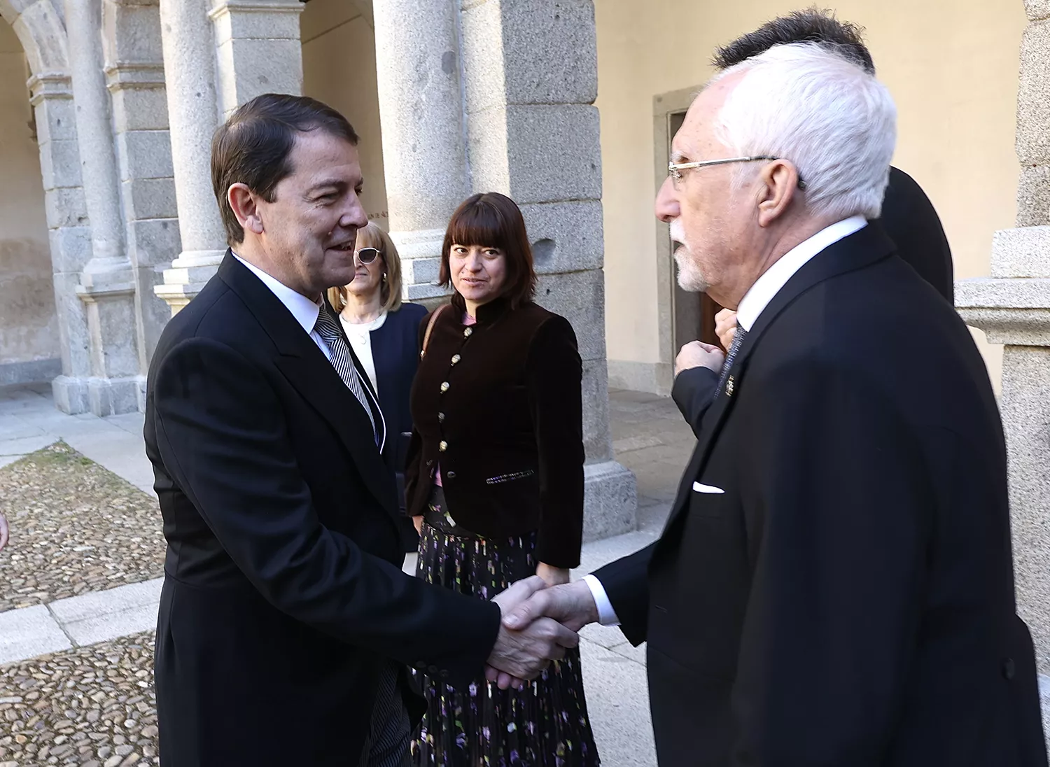 Los reyes entregan el Premio Cervantes 2023 a Luis Mateo Díez