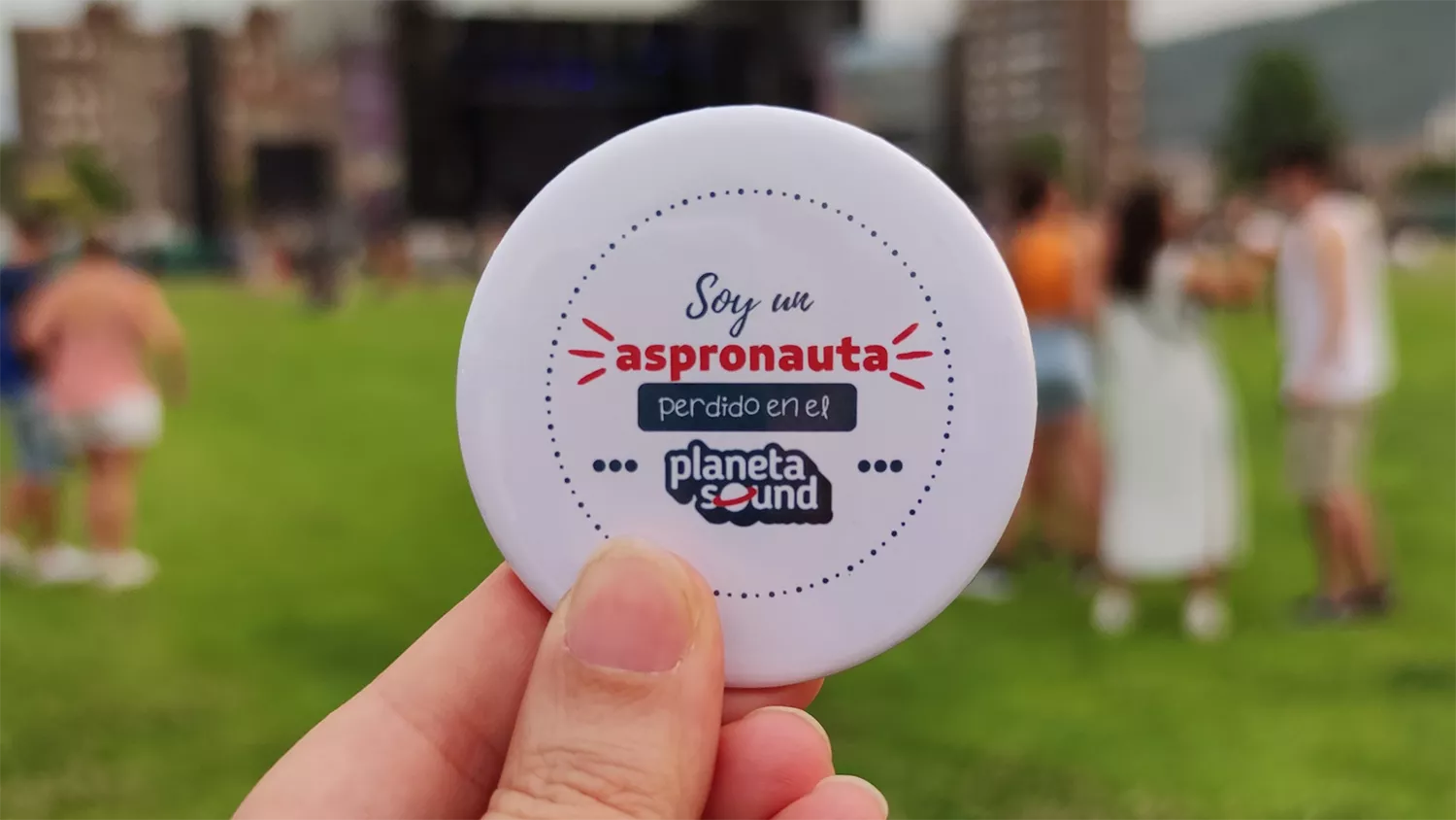 Asprona Bierzo participará en una nueva edición del festival Planeta Sound, que tendrá lugar los días 12, 13 y 14 de julio de 2024 en el Parque del Oeste de Ponferrada, con su popular ‘Tiendita aspronauta’