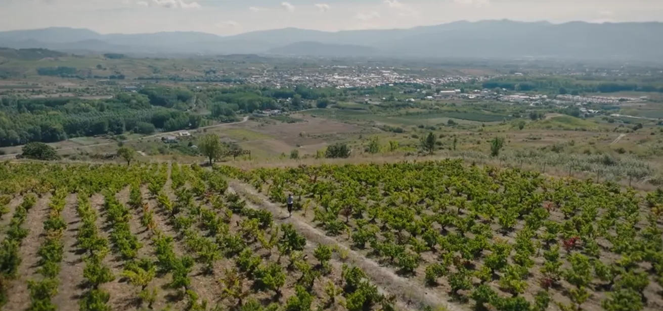 Cacabelos presenta su vídeo promocional para "dejar huella"