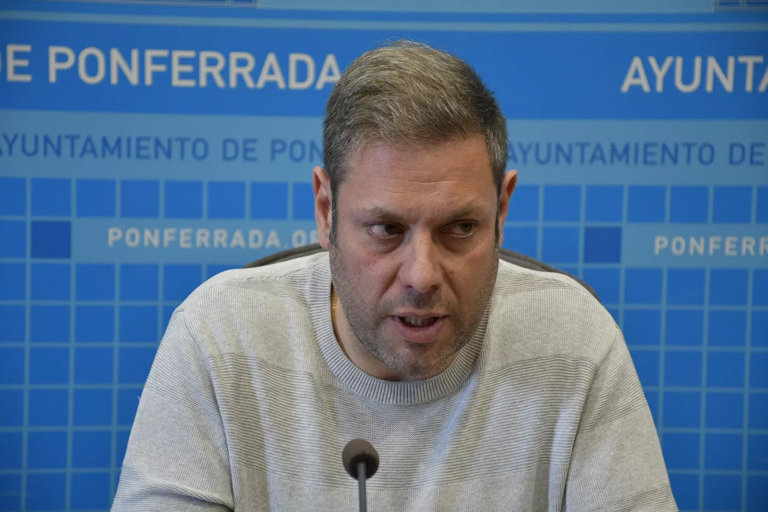 Edades del hombre (1) 1 Edades del hombre (1) 1