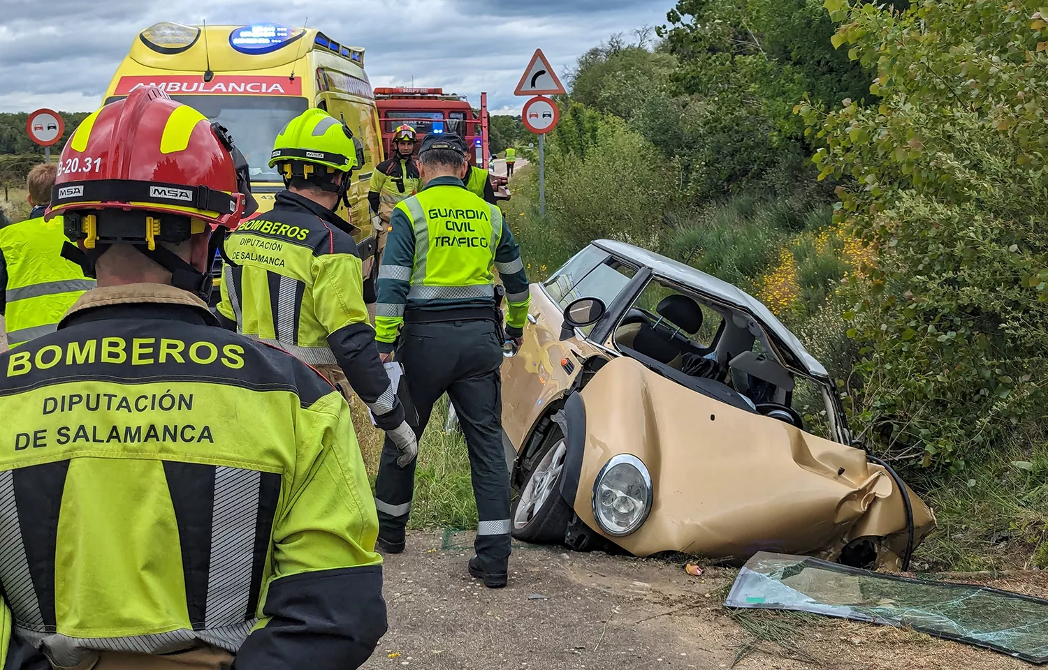 Fallece una mujer tras sufrir una salida de vía en El Bodón (Salamanca) Fallece una mujer tras sufrir una salida de vía en El Bodón (Salamanca)