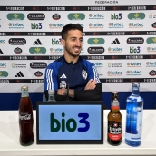 Ernesto espera una Ponferradina ambiciosa: «Los rivales se van a jugar mucho, pero se tiene que notar que nosotros nos jugamos más»