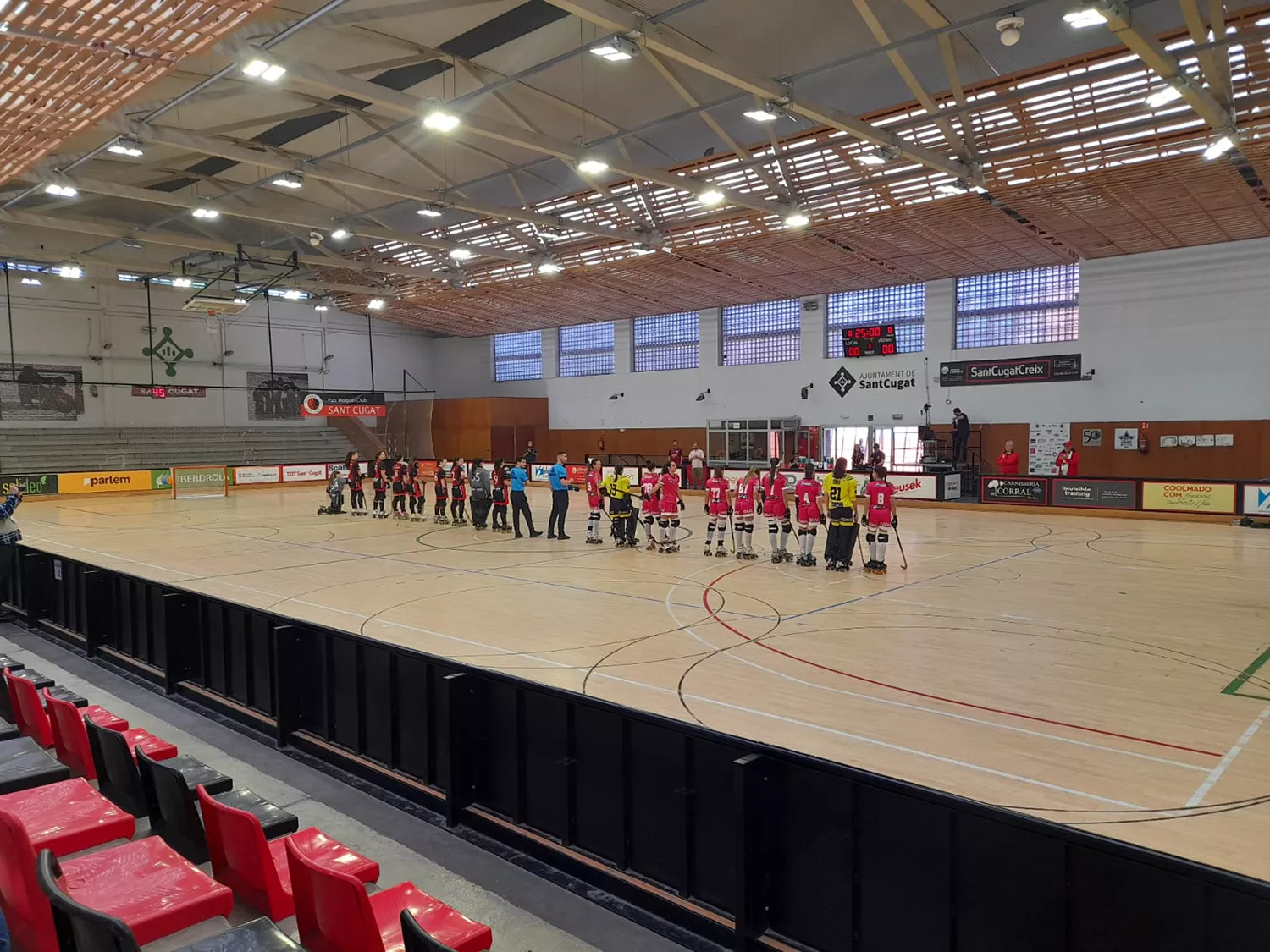 Bembibre Hockey Club aplaza su salvación matemática tras su derrota en Sant Cugat