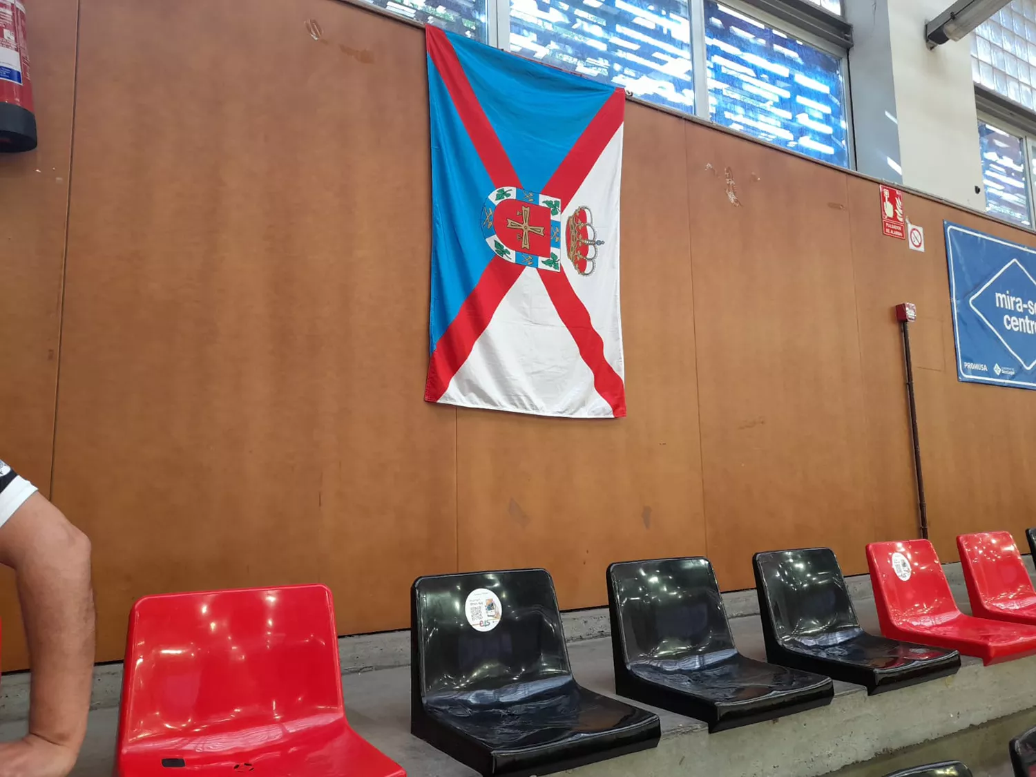 Bembibre Hockey Club aplaza su salvación matemática tras su derrota en Sant Cugat