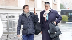 Segunda jornada del juicio del juicio Perla Negra. Alberto Esgueva a su llegada a la Audiencia | Foto: Leticia Pérez / ICAL Segunda jornada del juicio del juicio Perla Negra. Alberto Esgueva a su llegada a la Audiencia | Foto: Leticia Pérez / ICAL