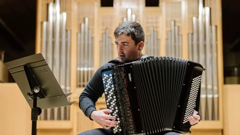 El acordeonista Juan Matias