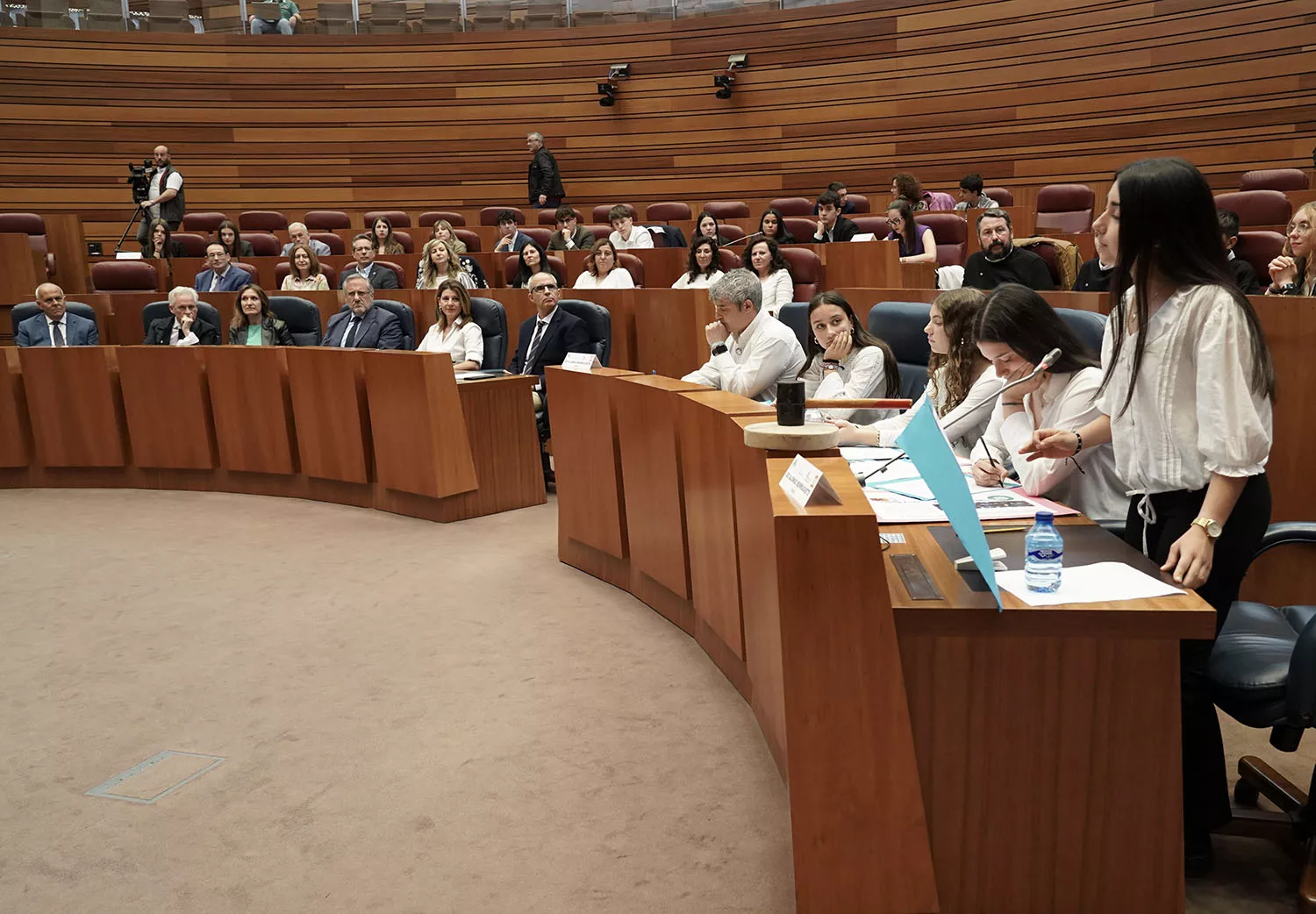 VIII edición de la Liga de Debate VIII edición de la Liga de Debate