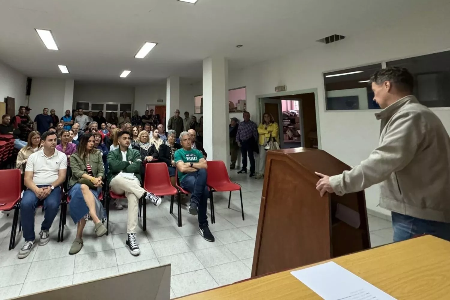 El PSOE de Laciana elige a Mario Rivas como secretario general comarcal