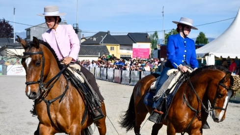 Feria del Caballo de Camponaraya: Espectáculo ecuestre Feria del Caballo de Camponaraya: Espectáculo ecuestre