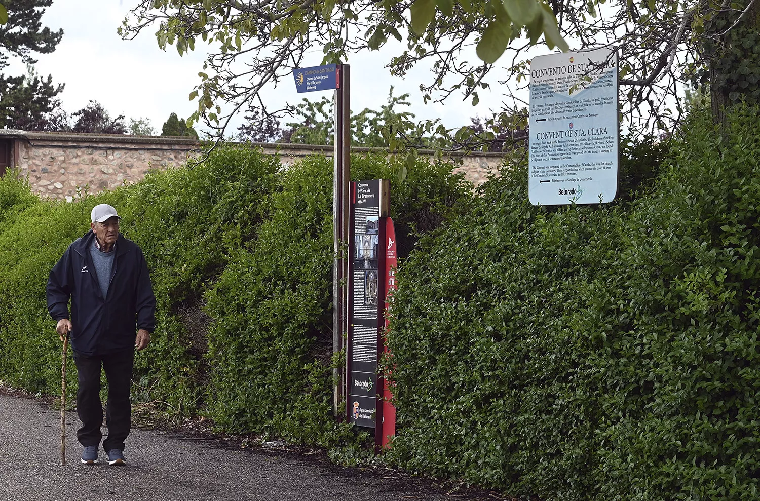 El monasterio de Santa Clara permanece cerrado a las visitas tras el anuncio de la comunidad de clarisas de situarse bajo la tutela del excomulgado Pablo de Rojas 2 El monasterio de Santa Clara permanece cerrado a las visitas tras el anuncio de la comunidad de clarisas de situarse bajo la tutela del excomulgado Pablo de Rojas 2