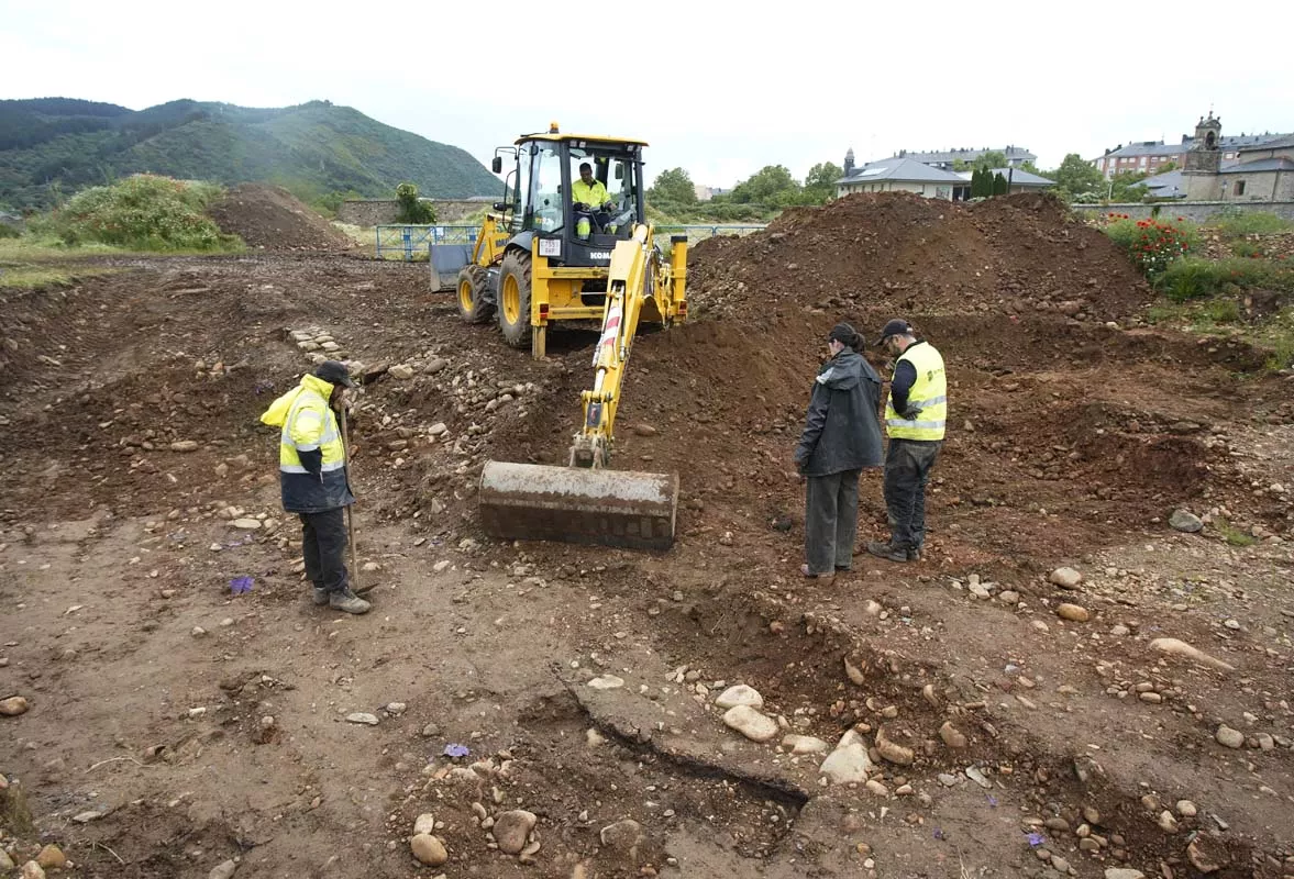 Búsqueda de 29 represaliados de la guerra civil en el antiguo cementerio del Carmen de Ponferrada