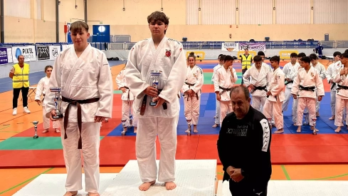 UNAY FERNANDEZ DE  SOUSA (ORO) | El Club Judo Blume de Ponferrada conquista 4 medallas en el Campeonato de Villares de la Reina