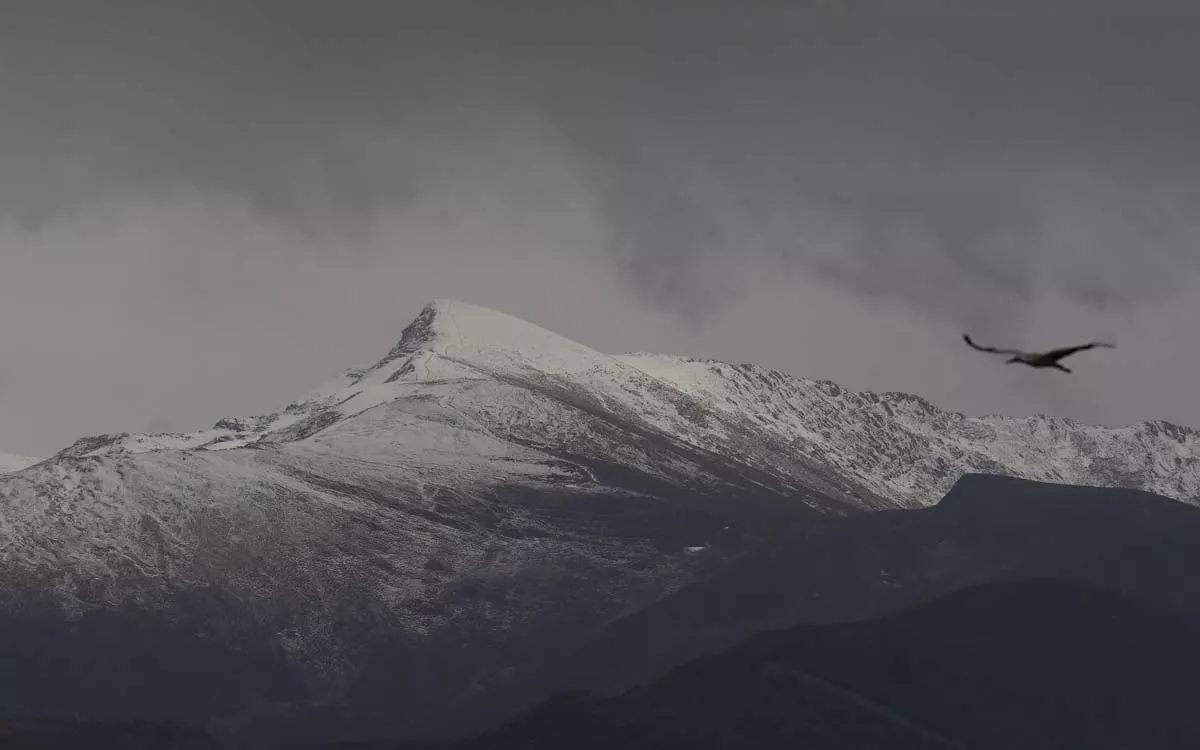 Nieve en la cumbre del Morredero un 17 de mayo: ¿Cómo será el tiempo en El Bierzo en los próximos días? | César Sánchez - ICAL