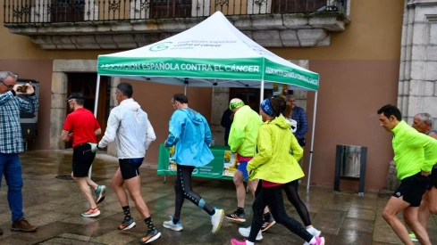 Carrera 'A Santiago contra el cáncer' en Ponferrada