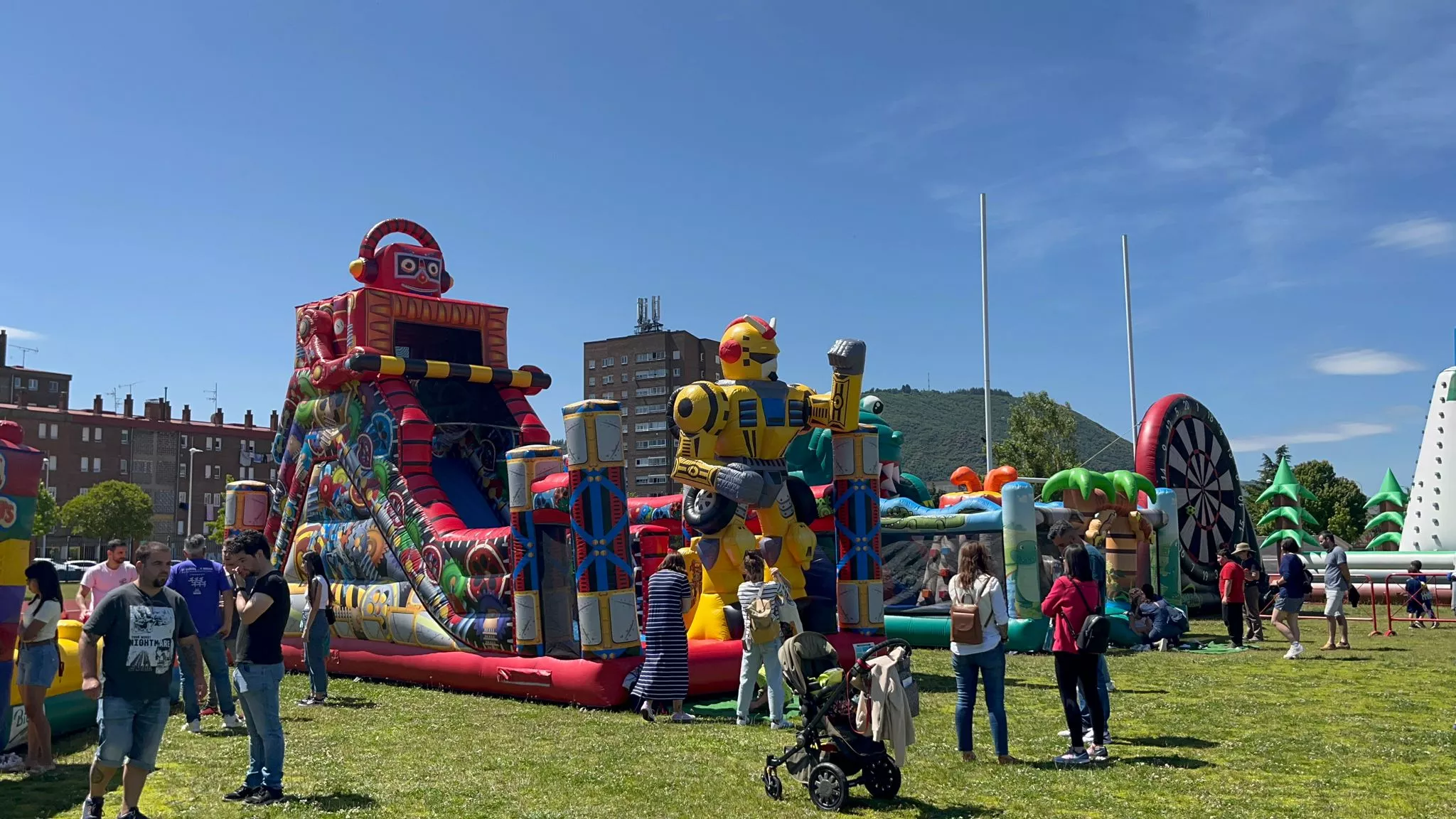 Ponferrada celebra este sábado en el Colomán Trabado la fiesta de clausura del deporte escolar CIDE (2) Ponferrada celebra este sábado en el Colomán Trabado la fiesta de clausura del deporte escolar CIDE (2)