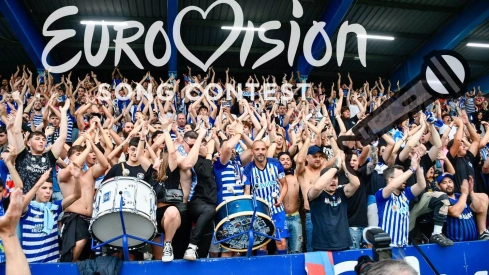 La Inteligencia Artificial crea una 'Eurovisión' para elegir el himno del play-off de la Ponferradina: vota tu favorito