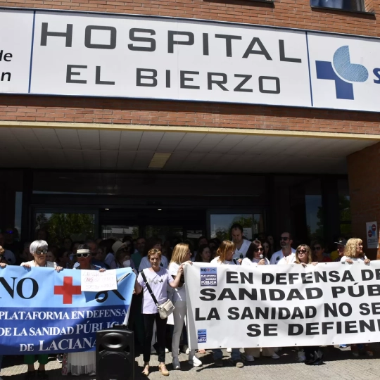 La Plataforma por la Sanidad Pública del Bierzo y Laciana rechaza la huelga convocada por los médicos 