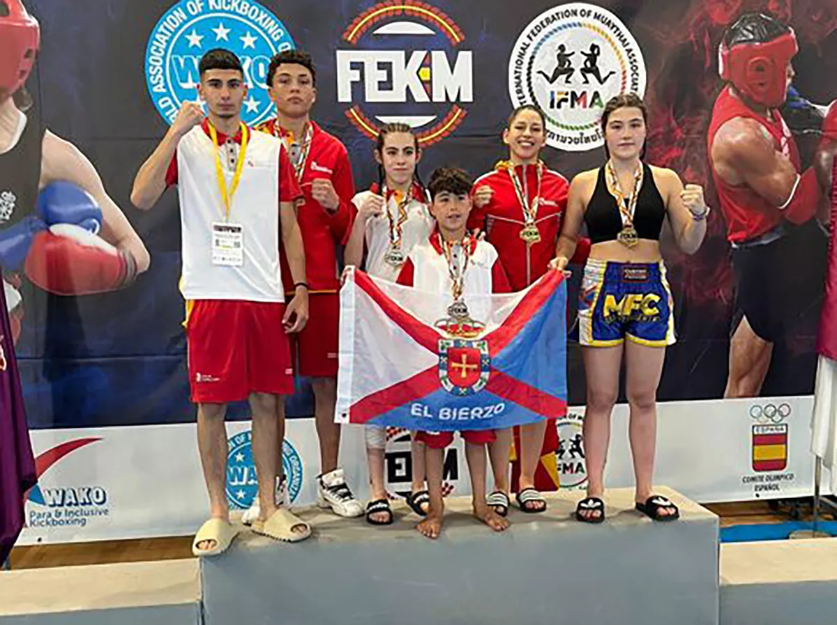 Los luchadores del Mamba Fight Club de Ponferrada brillan en el Campeonato de España de Kickboxing y Muay thai Los luchadores del Mamba Fight Club de Ponferrada brillan en el Campeonato de España de Kickboxing y Muay thai
