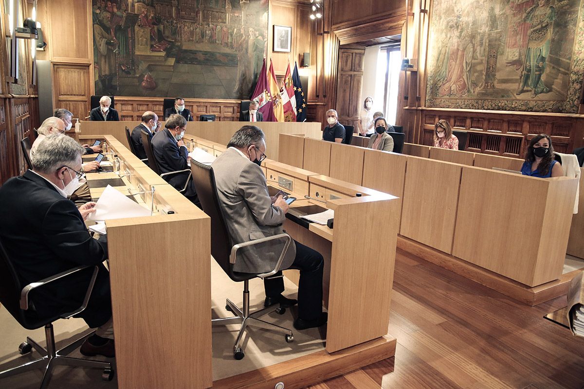Pleno Ordinario en la Diputación Provincial de León