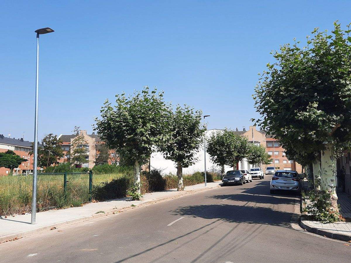 nuevo-alumbrado-calle-pio-ponferrada nuevo-alumbrado-calle-pio-ponferrada