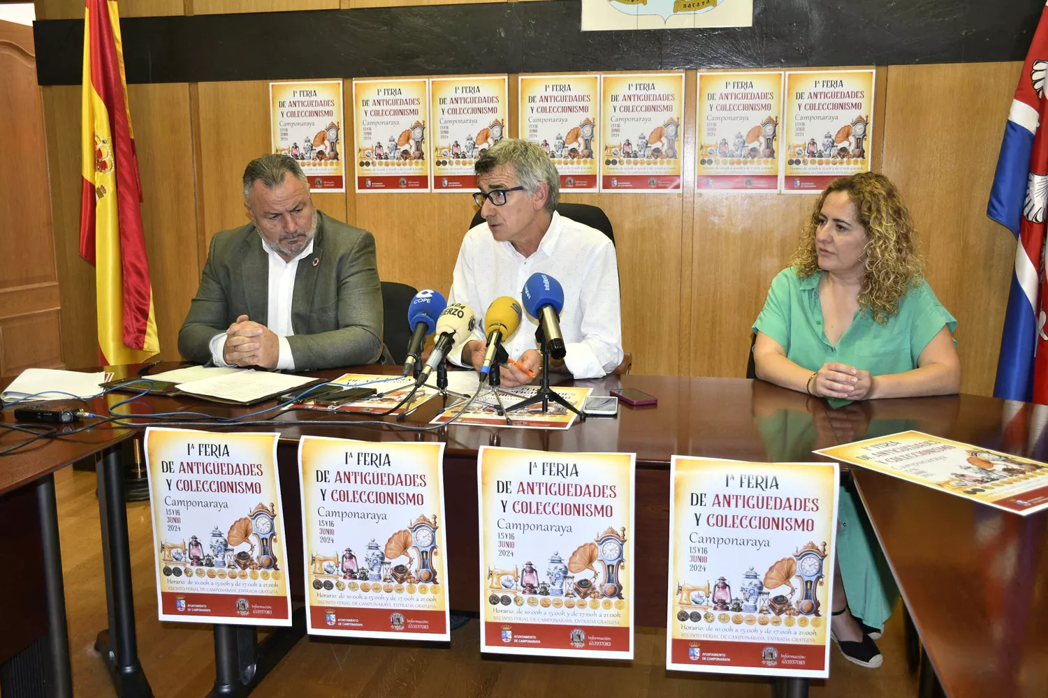 Feria de antigüedades y coleccionismo (6) Feria de antigüedades y coleccionismo (6)