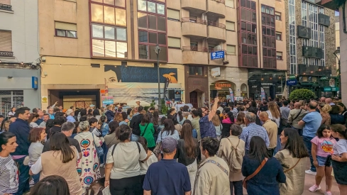 Fiesta 'Flower Power' (23) Fiesta 'Flower Power' (23)