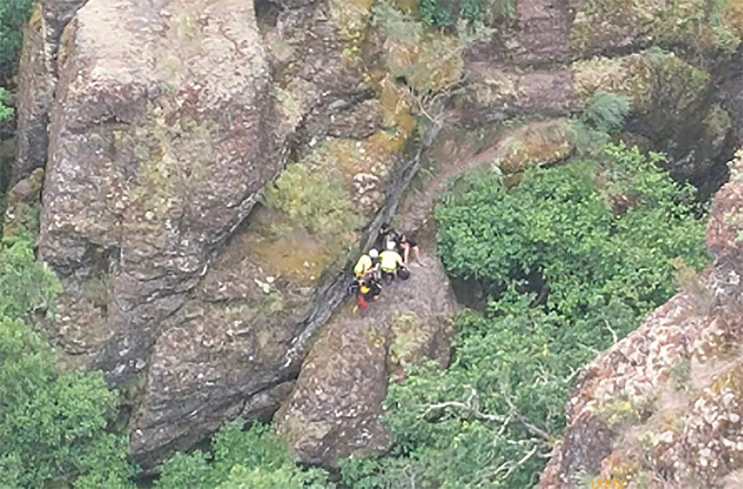 Trasladada al Hospital del Bierzo una senderista herida en la ruta de ...