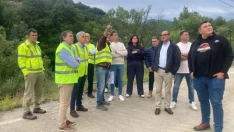 Los estudios encargados por la Junta concluyen que habrá nuevos desprendimientos en la CL-631 y planifica la extracción de "otras 30.000 toneladas" Los estudios encargados por la Junta concluyen que habrá nuevos desprendimientos en la CL-631 y planifica la extracción de "otras 30.000 toneladas"