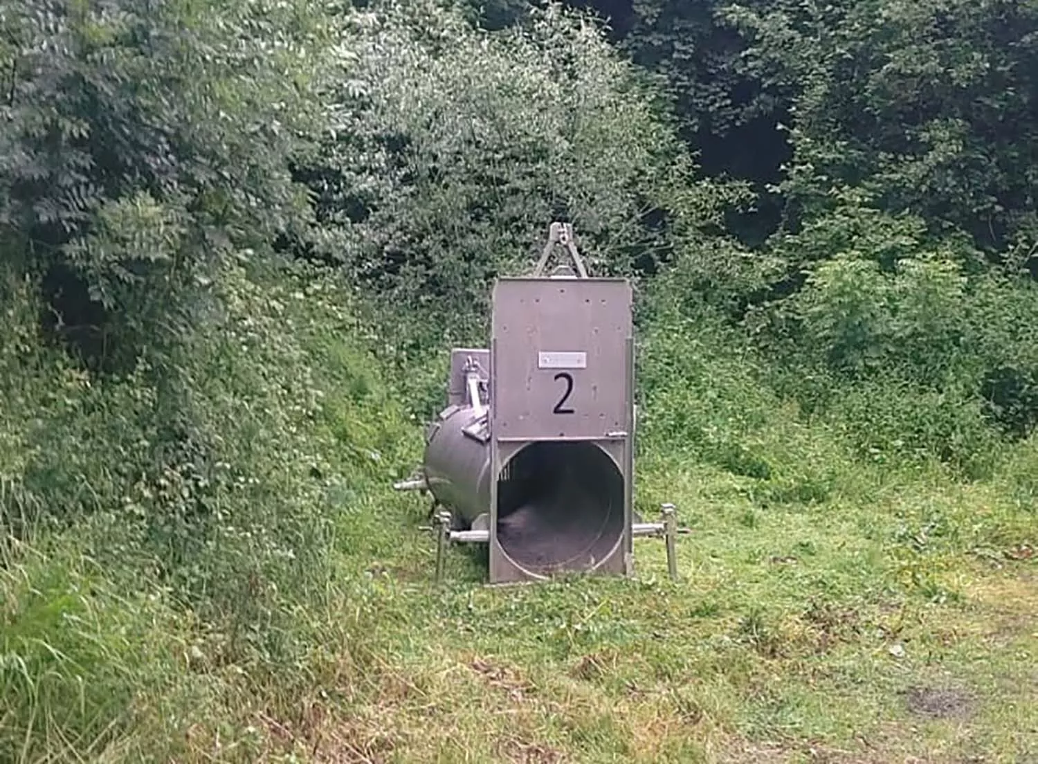 Instalan una nueva trampa en Villarino del Sil que tratará de atrapar a los dos osos que merodean | Foto: Alipio García, portavoz de la Junta Vecinal de Villarino del Sil