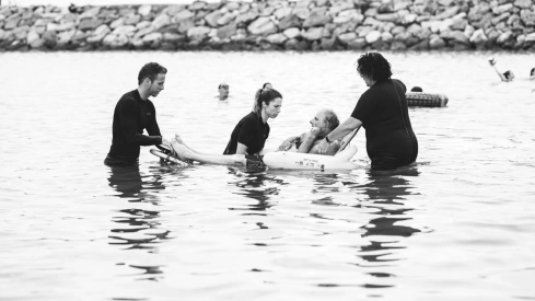 Residentes de Campolar de Bembibre van a la playa (20) Residentes de Campolar de Bembibre van a la playa (20)