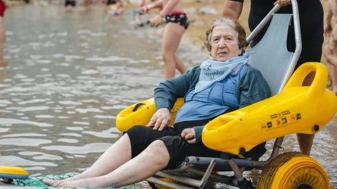 Residentes de Campolar de Bembibre van a la playa (24) Residentes de Campolar de Bembibre van a la playa (24)