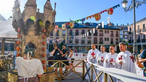 Inauguración de la Fuente Templaria (6) Inauguración de la Fuente Templaria (6)