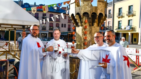 Inauguración de la Fuente Templaria (10) Inauguración de la Fuente Templaria (10)