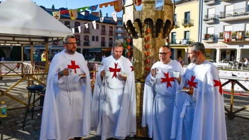 Inauguración de la Fuente Templaria (11) Inauguración de la Fuente Templaria (11)