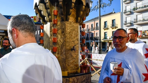 Inauguración de la Fuente Templaria (16) Inauguración de la Fuente Templaria (16)