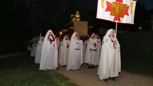 Ponferrada renueva sus votos con el misterio del Temple